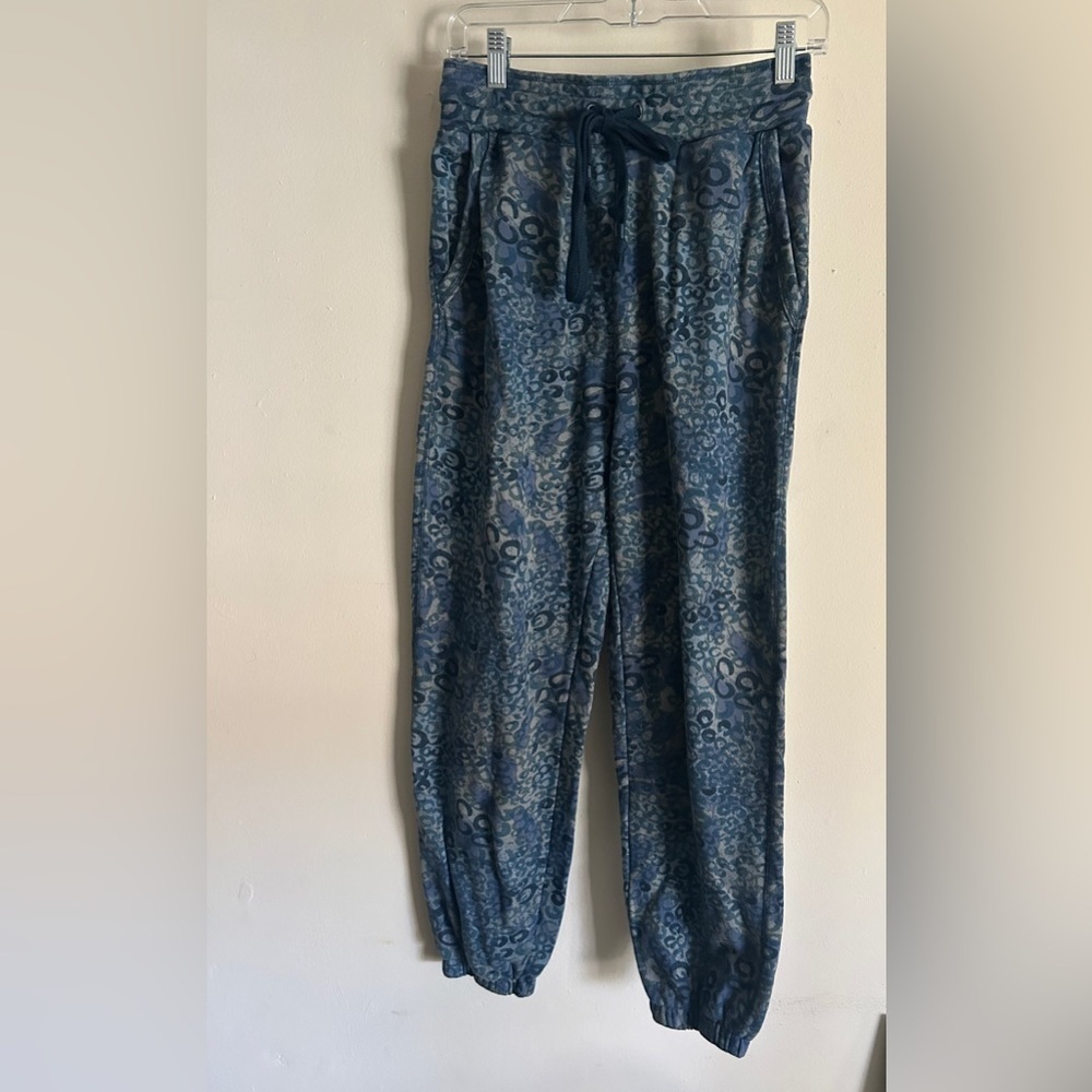 Anthropologie Women’s Saturday Sunday Camilla Joggers Animal Print Leopard Small